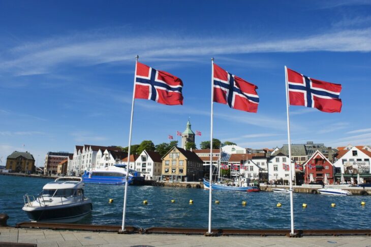 obiceiul-de-paste-din-norvegia-care-i-a-socat-pe-turisti.-de-ce-sunt-strazile-goale,-spre-uimirea-vizitatorilor