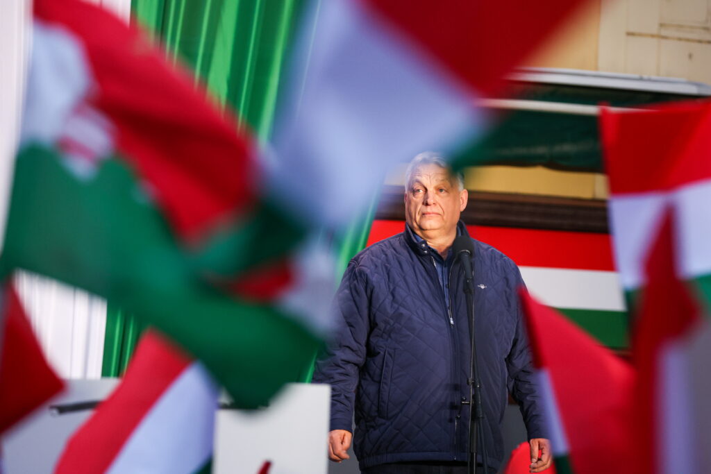 alegeri-in-ungaria-viktor-orban-vs-peter-magyar-urnele-se-inchid-si-vin-primele-rezultate.-prezenta-record-la-acest-scrutin