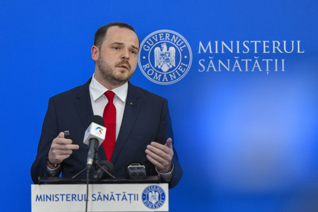 alexandru-rogobete-pleaca-la-washington.-va-avea-intalniri-cu-reprezentantii-companiei-pfizer