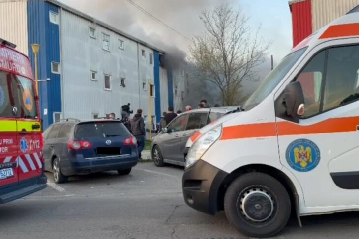 incendiu-izbucnit-intr-un-bloc-social-cu-doua-etaje-din-constanta.-autoritatile-au-activat-planul-rosu-de-interventie