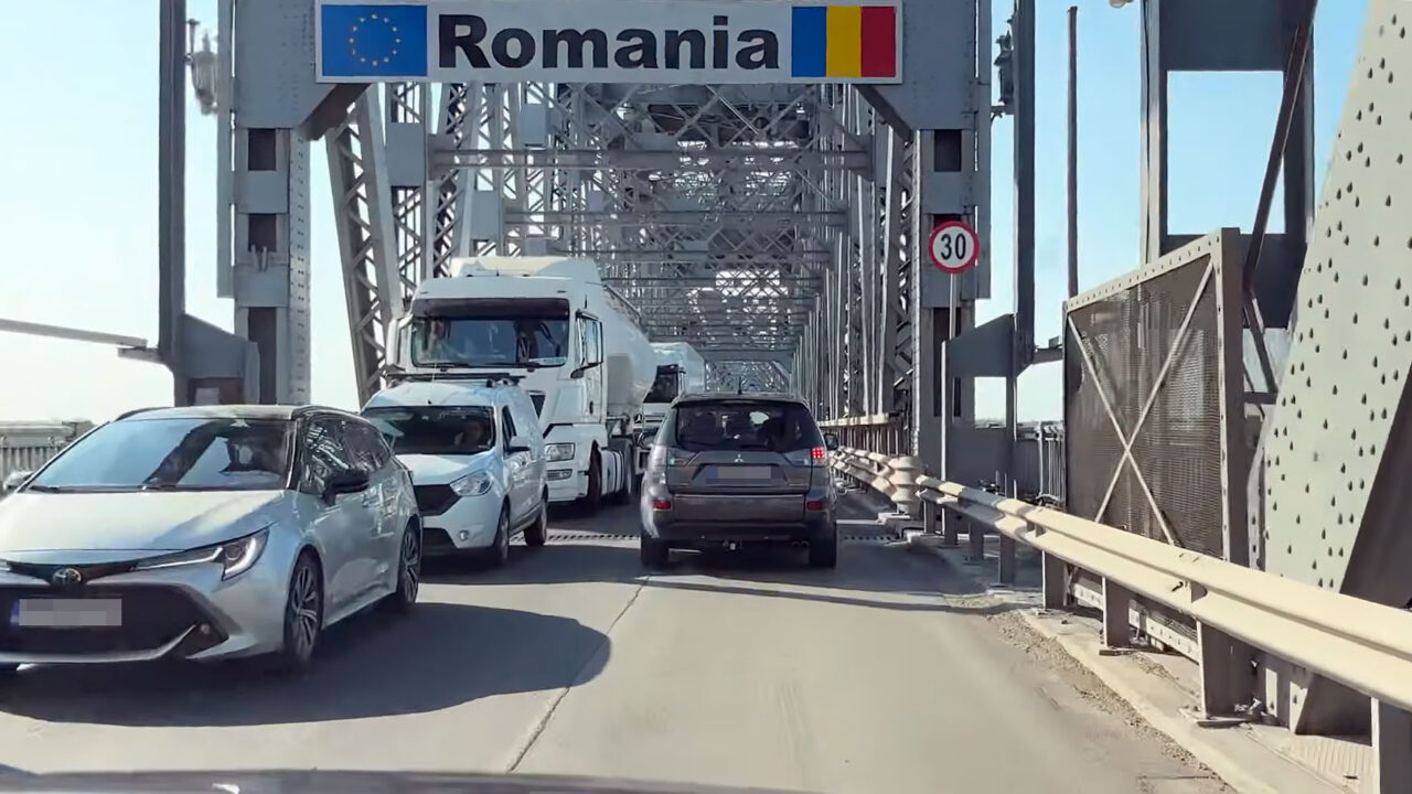 cosmarul-de-la-giurgiu-ruse,-aproape-de-final.-cand-va-fi-redeschis-total-podul-prieteniei