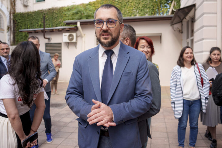 vlad-voiculescu-revine-in-scandalul-pfizer