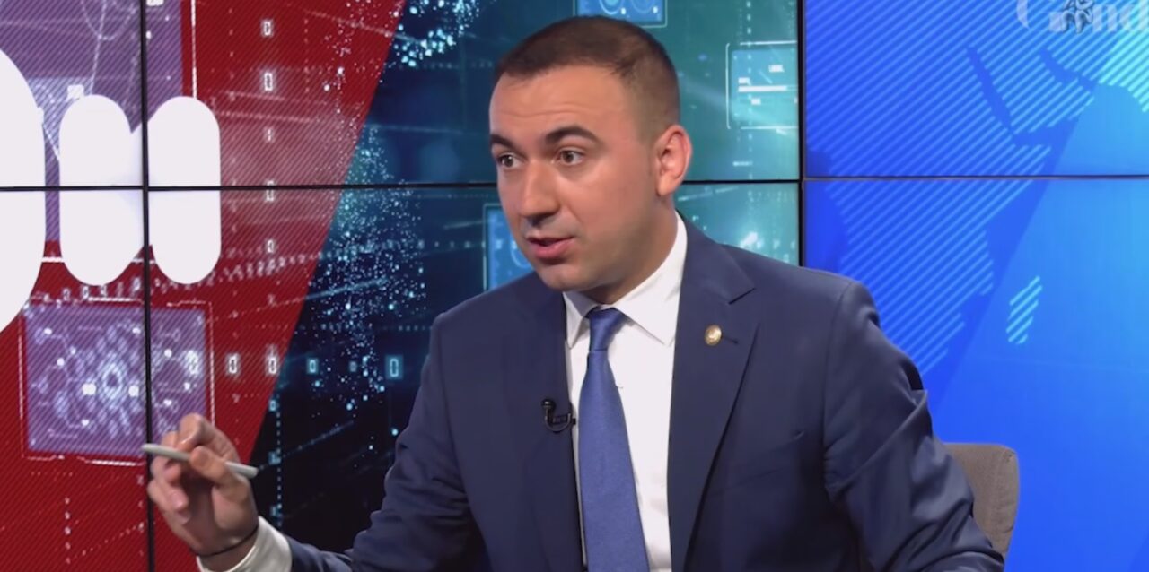 bogdan-ivan-denunta-un-fals-nu-am-abordat-niciun-oficial-al-politiei-de-frontiera-ca-sa-cer-un-tratament-diferit.-reactia-lui-radu-oprea