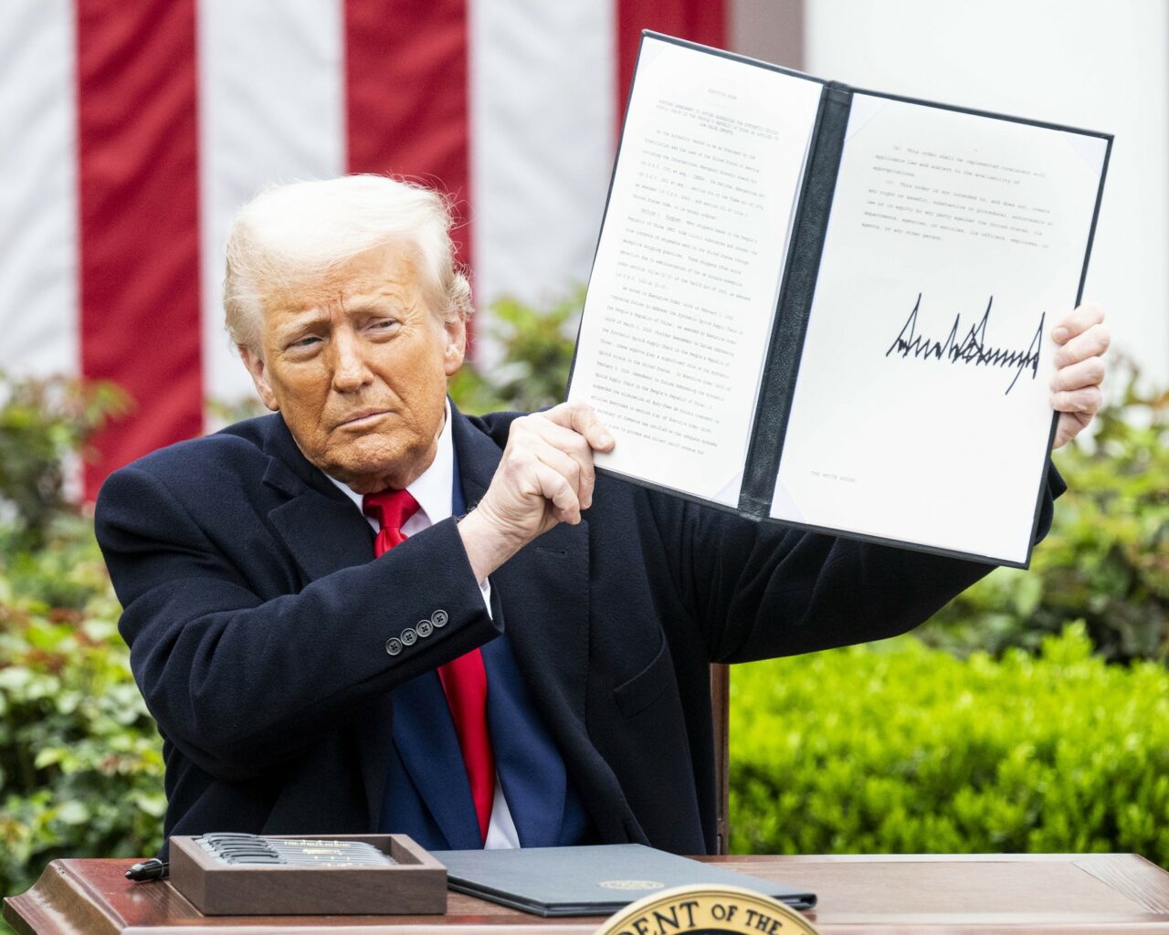 sua-lanseaza-un-portal-de-rambursare-a-taxelor-vamale-ale-lui-trump-dupa-ce-au-fost-anulate-de-curtea-suprema