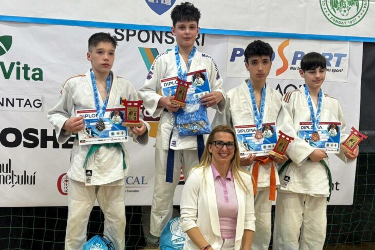 nadia-comaneci-i-a-incurajat-pe-micutii-judoka-prezenti-la-competitia-patronata-de-alina-dumitru