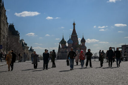 liderul-comunistilor-din-rusia-avertizeaza-parlamentul-asupra-riscului-unei-revolutii-din-cauza-problemelor-economice