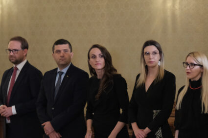 oana-toiu,-ataca-psd:-am-pus-umarul-sa-reparam-ce-au-stricat-si-tot-ei-se-supara