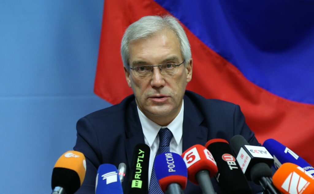 rusia-ameninta-tarile-europene-sa-nu-gazduiasca-bombardiere-franceze-dotate-cu-arme-nucleare