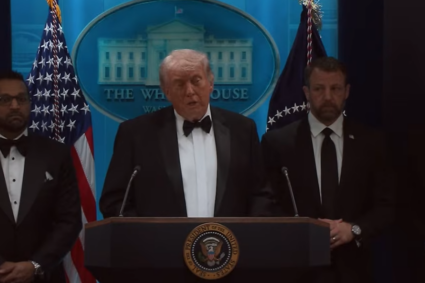 trump,-primele-declaratii-dupa-atacul-armat:-nu-ma-va-descuraja-sa-castig-razboiul-din-iran