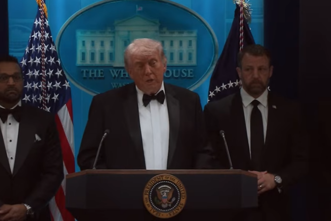 trump,-primele-declaratii-dupa-atacul-armat:-nu-ma-va-descuraja-sa-castig-razboiul-din-iran