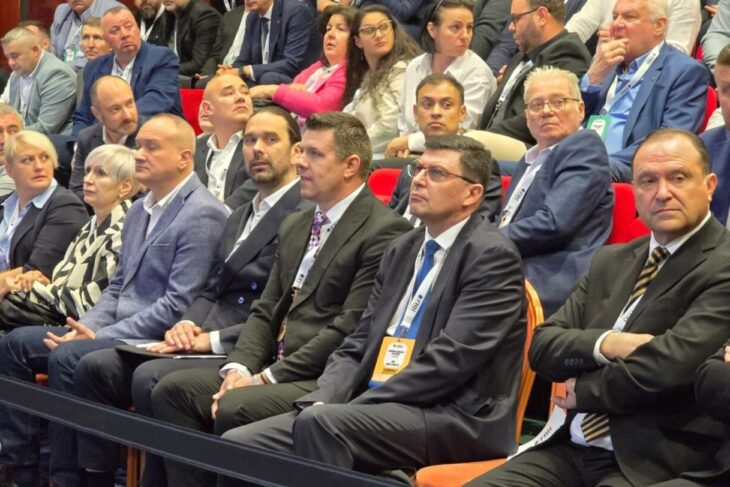 nota-10-la-circ-+-democratie-pentru-handbal!-daniel-nazare-–-10-idei-scurte-despre-votul-pentru-bogdan-voina