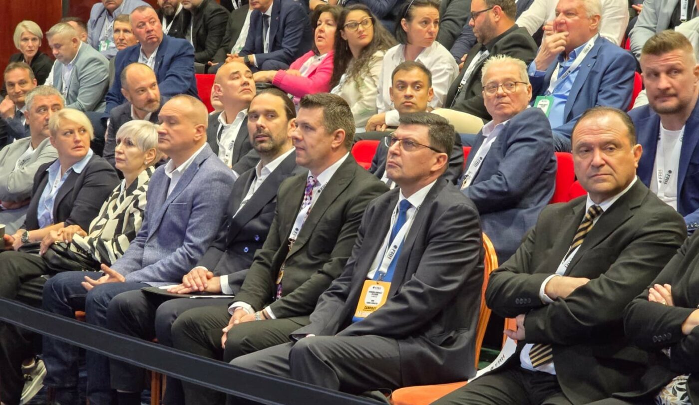 nota-10-la-circ-+-democratie-pentru-handbal!-daniel-nazare-–-10-idei-scurte-despre-votul-pentru-bogdan-voina