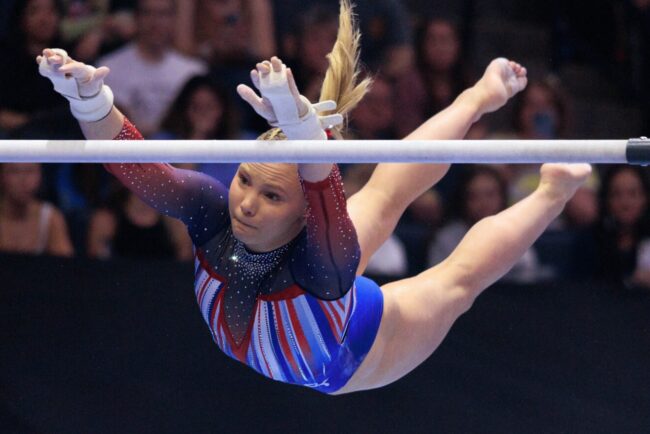 o-rivala-in-plus-pentru-romania.-campioana-olimpica-din-sua-revine-in-gimnastica