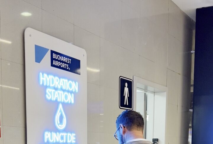 au-fost-instalate-10-statii-de-apa-potabila-in-aeroporturile-din-bucuresti