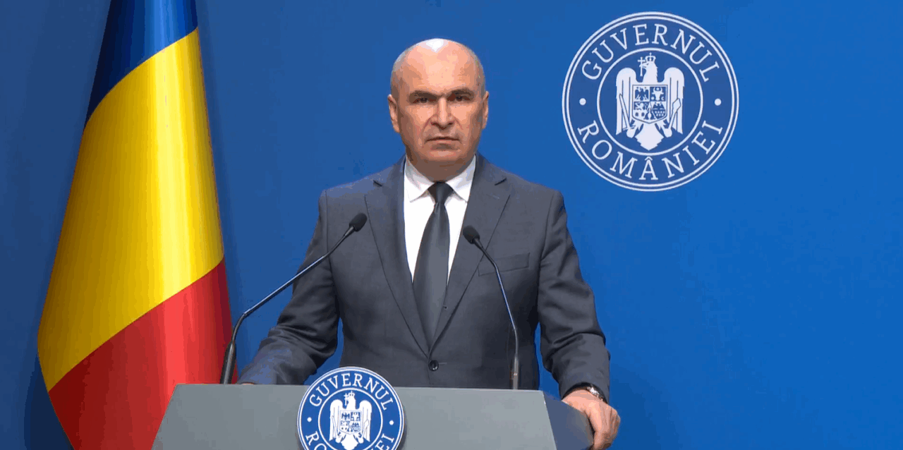 legea-care-limiteaza-cumulul-pensiilor-speciale-cu-salariul-la-stat,-trimisa-parlamentului.-bolojan-cere-procedura-de-urgenta