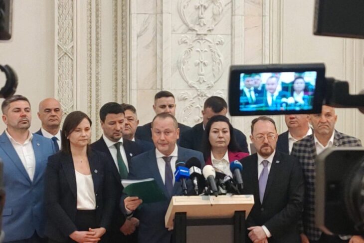 pace-reactioneaza-la-mailurile-trimise-de-vicepremier