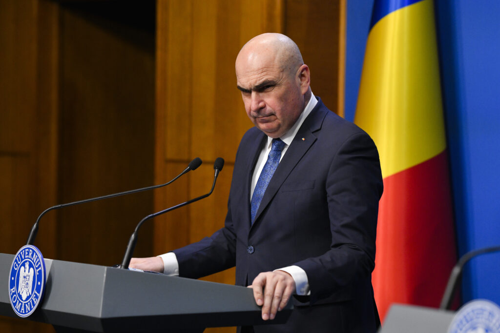 bolojan,-despre-incendiul-din-soveja:-aceste-situatii-se-pot-intampla-in-multe-localitati-din-romania