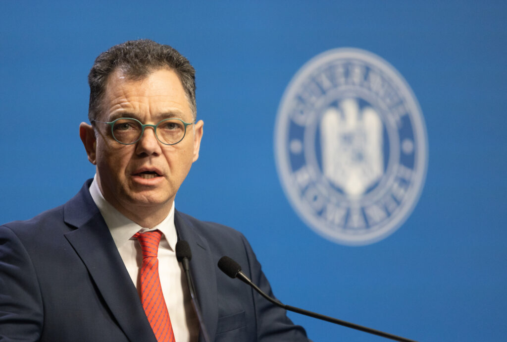 radu-oprea,-despre-cum-s-au-pierdut-200-de-mil.-euro-din-pnrr:-de-ce-va-trageti-un-glont-in-picior?