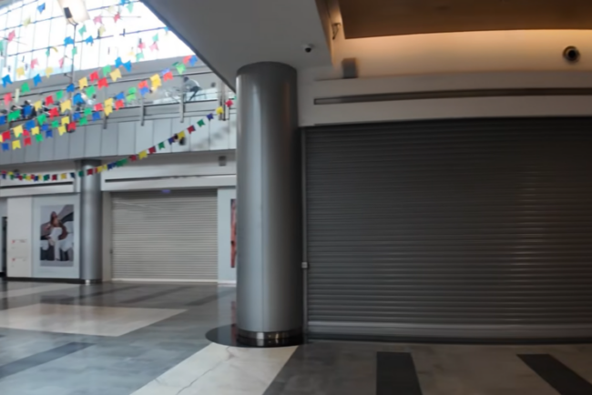 un-mall-semi-apocaliptic-scoate-in-evidenta-dificultatile-economice-ale-rusiei