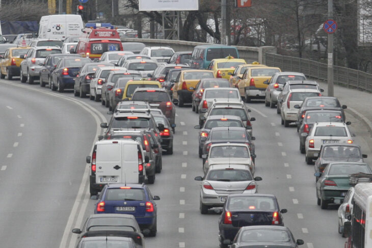 trafic-ingreunat-pe-dn1,-intre-brasov-si-bucuresti,-dupa-vacanta-de-1-mai.-ce-rute-alternative-au-soferii-la-dispozitie
