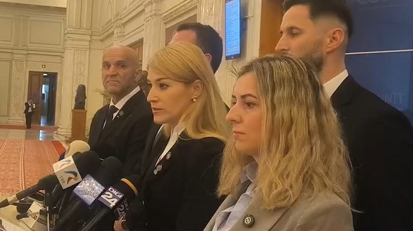 bolojan-a-ajuns-sa-fie-sustinut-de-cei-pe-care-ii-considera-extremisti.-parlamentarii-unit-nu-voteaza-motiunea-de-cenzura-initiata-de-psd-si-aur
