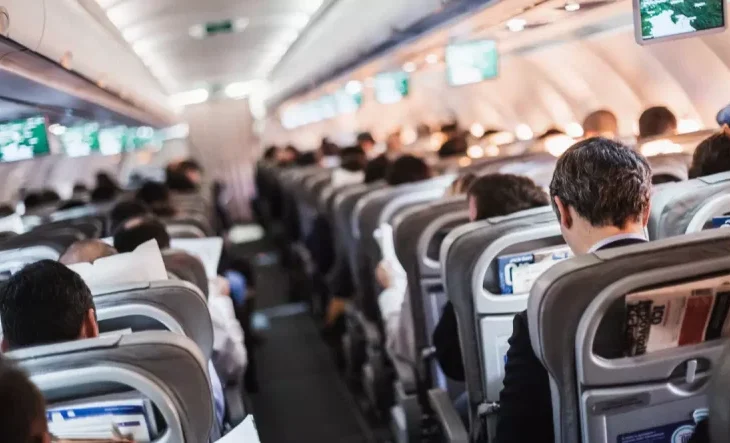 de-ce-ti-se-schimba-locul-in-avion-inainte-de-imbarcare:-explicatia-unui-specialist-in-aviatie.-„sunt-doua-explicatii”