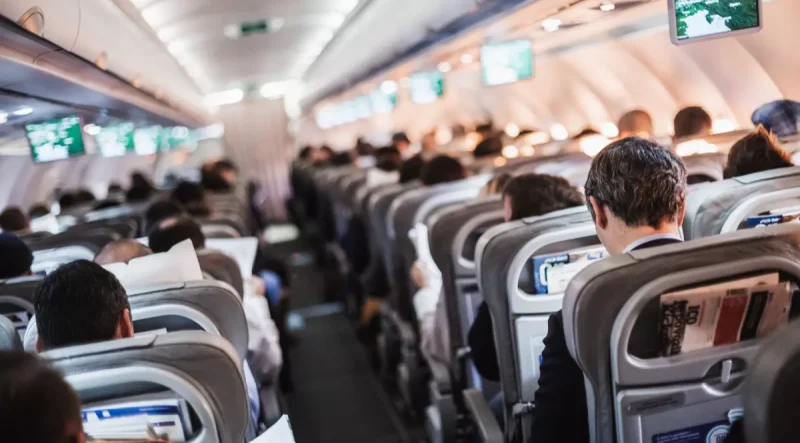 de-ce-ti-se-schimba-locul-in-avion-inainte-de-imbarcare:-explicatia-unui-specialist-in-aviatie.-„sunt-doua-explicatii”