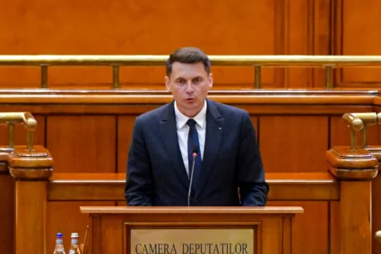 al-doilea-om-in-stat,-reactie-dupa-caderea-guvernului-bolojan:-romanii-platesc-deja-costul-acestei-iresponsabilitati