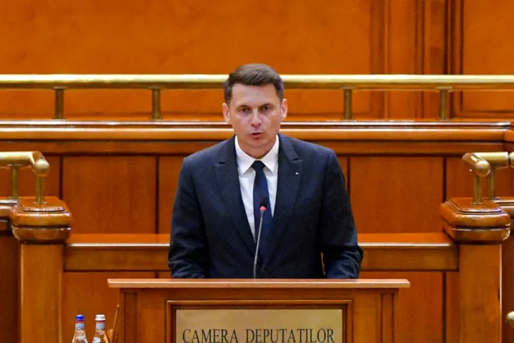 al-doilea-om-in-stat,-reactie-dupa-caderea-guvernului-bolojan:-romanii-platesc-deja-costul-acestei-iresponsabilitati