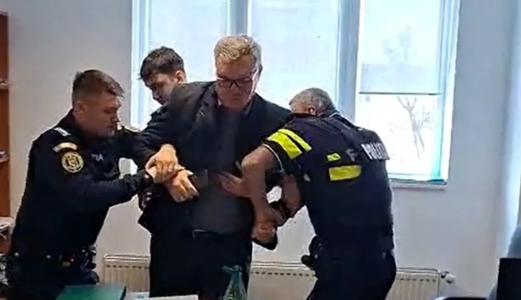 fostul-sef-al-garzii-forestiere-bucuresti,-mirel-idorasi,-retinut-de-politisti-dupa-un-apel-la-112.-cine-si-de-ce-l-a-reclamat