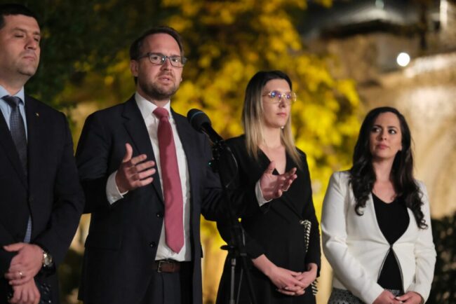 dominic-fritz,-atac-la-adresa-psd:-cu-usr-nu-se-poate-guverna-si-fura-in-acelasi-timp.-ce-a-spus-despre-relatia-lui-bolojan-cu-ministrii