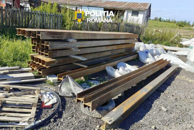 de-ce-intarzie-trenurile.-politia-a-recuperat-un-tronson-de-cale-ferata-doar-din-batatura-unui-gospodar