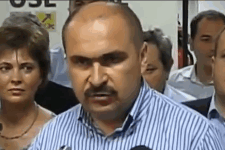 (video)-imagini-de-arhiva-cu-ilie-bolojan-cand-aprindea-lumina-aliantei-cu-psd.-cum-le-multumea-votantilor-usl