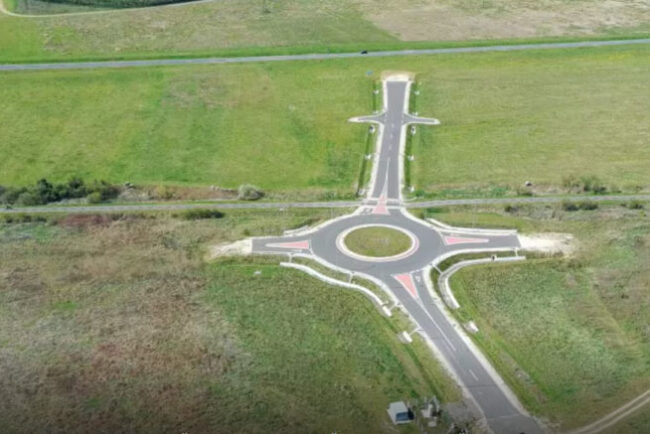 ungaria-a-construit-un-sens-giratoriu-spre-nicaieri-cu-bani-europeni:-1,25-de-milioane-de-euro