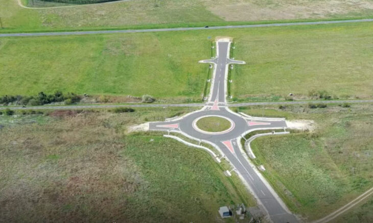 ungaria-a-construit-un-sens-giratoriu-spre-nicaieri-cu-bani-europeni:-1,25-de-milioane-de-euro