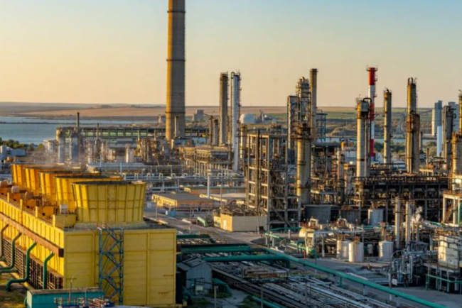 rompetrol-energy-a-generat-180000-de-mwh-de-energie-electrica,-in-4-luni.-motivul-pentru-care-romania-are-tot-mai-multa-nevoie-de-centralele-pe-gaz