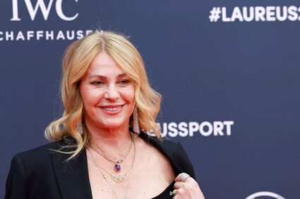 reactia-incredibila-a-nadiei-comaneci-dupa-numarul-dedicat-ei-la-romanii-au-talent