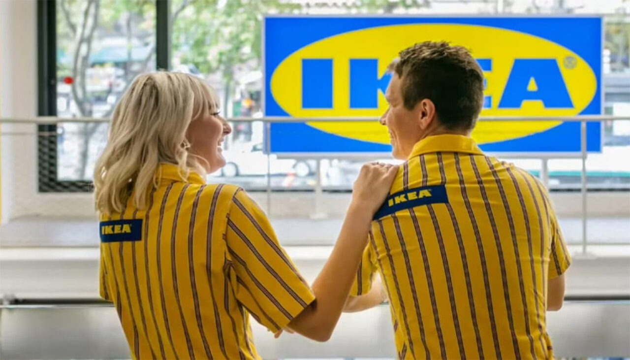 ce-salarii-au-vanzatorii-din-ikea,-jysk-si-brico-depot.-unde-se-castiga-mai-bine-in-2026?