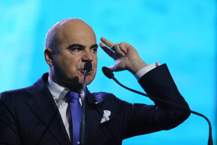 rares-bogdan-respinge-speculatiile-despre-ruperea-pnl:-nu-va-pleca-nimeni-si-nici-nu-se-va-scinda-partidul