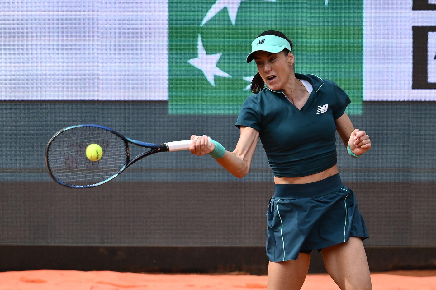 mi-ra-col!-sorana-cirstea-a-invins-o-pe-aryna-sabalenka,-liderul-wta,-intr-un-meci-istoric-la-roma!