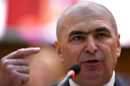 bolojan,-propuneri-pentru-scaderea-pretului-la-energie:-deschiderea-accesului-in-sistem,-cresterea-productiei-si-a-stocarii