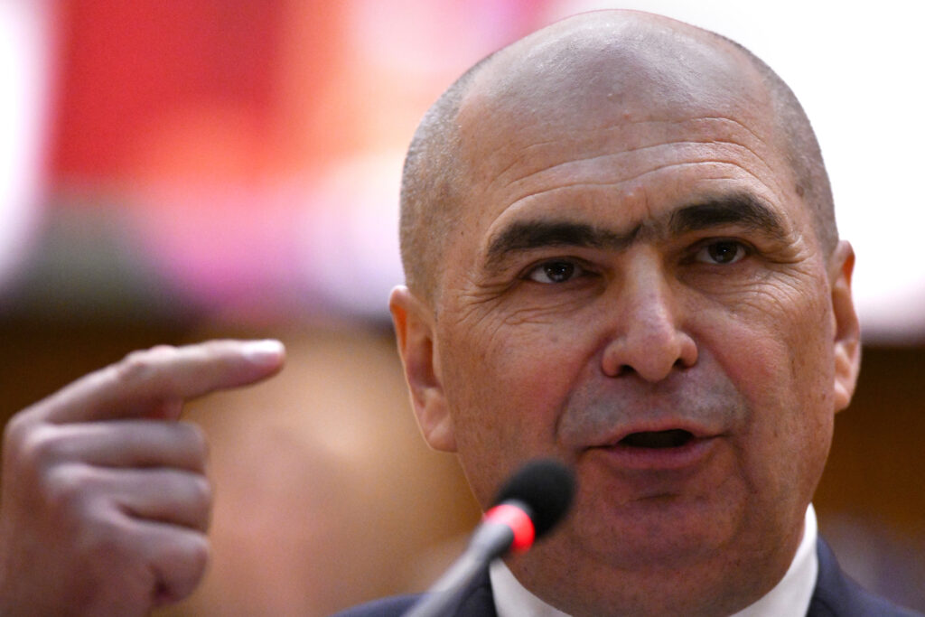 bolojan,-propuneri-pentru-scaderea-pretului-la-energie:-deschiderea-accesului-in-sistem,-cresterea-productiei-si-a-stocarii