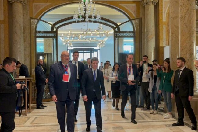 avem-de-ales-intre-europa-si-sua?-raspunsul-lui-nicusor-dan:-dezbaterile-sunt-pasionale