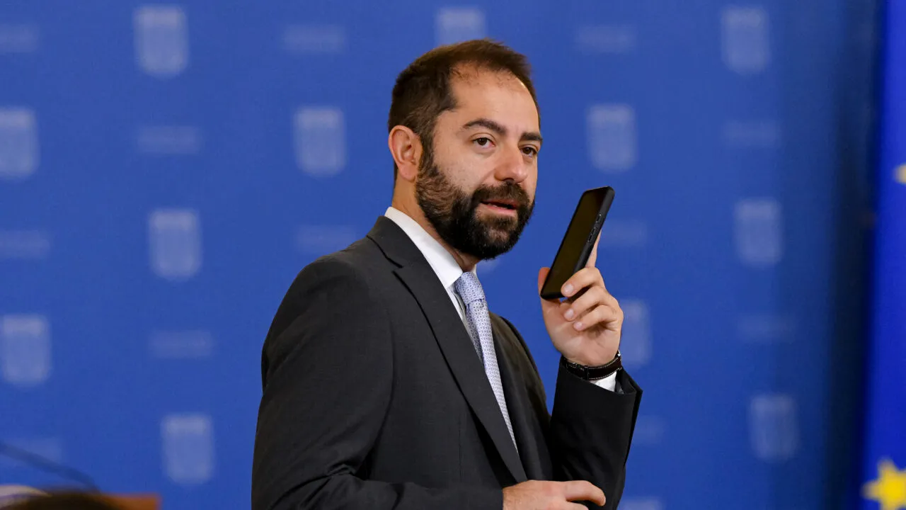 consilierul-lui-nicusor-dan,-radu-burnete:-v-as-sugera-sa-va-obisnuiti-cu-instabilitatea-sistemica,-e-pe-toata-planeta-si-nu-cred-ca-va-trece-curand
