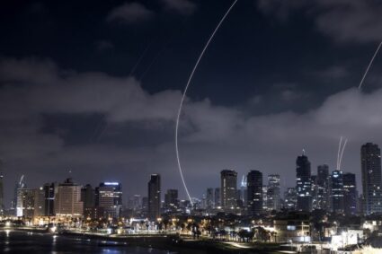 israel-a-trimis-sisteme-iron-dome-si-personal-militar-in-emiratele-arabe-unite,-afirma-ambasadorul-sua