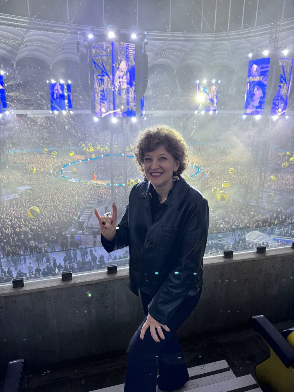 de-la-concertul-metallica,-oana-gheorghiu-se-rafuieste-cu-psd-si-insista-ca-nu-a-facut-trafic-de-influenta-cand-a-trimis-mailuri-pentru-grupul-schwartz