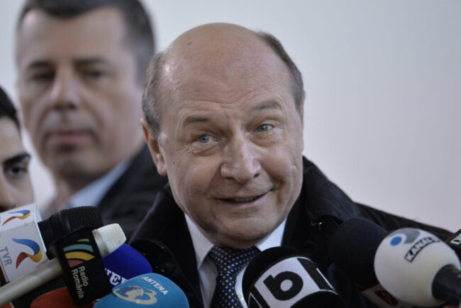 traian-basescu,-despre-safe:-in-fata-unei-drone,-un-tanc-abrams-sau-un-tanc-romanesc-face-tot-atatea-parale