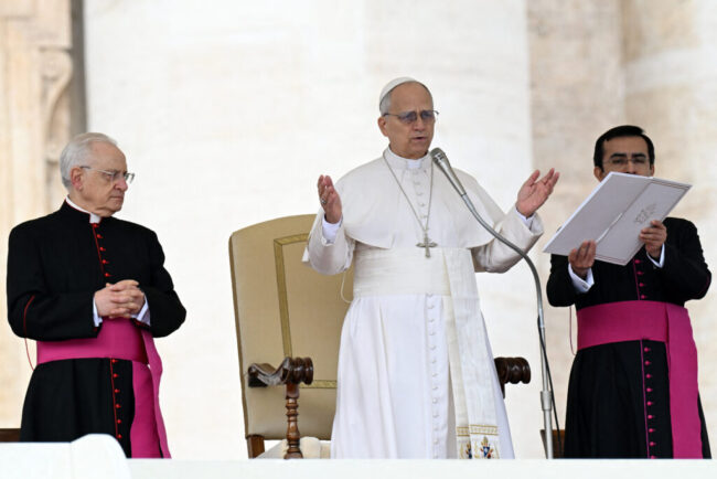 papa-leon-critica-decizia-europei-de-a-majora-cheltuielile-militare:-tradeaza-increderea-in-diplomatie