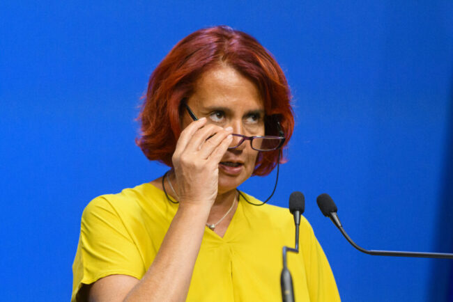 seful-vamii,-numit-de-ilie-bolojan-si-prins-de-procurori,-pentru-rezultate-remarcabile?seful-vamii,-numit-de-ilie-bolojan-si-prins-de-procurori,-pentru-rezultate-remarcabile?-ce-insinueaza-purtatorul-de-cuvant-al-guvernului-in-discutiile-cu-jurnalistii