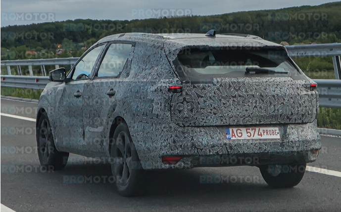striker,-noul-model-de-la-dacia,-surprins-in-trafic-pe-o-autostrada-din-romania.-imaginile-din-timpul-testelor-arata-un-stadiu-avansat-de-dezvoltare